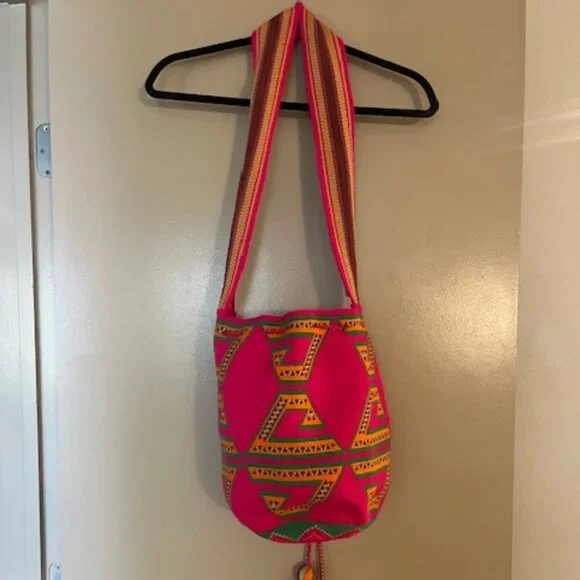 Pink and Orange Crossbody Bag with Geometric Patterns - Picture 9 of 12